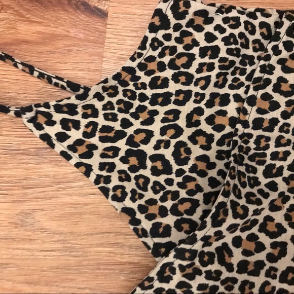 Leopard print top (2/13$) - Picture 3 of 5